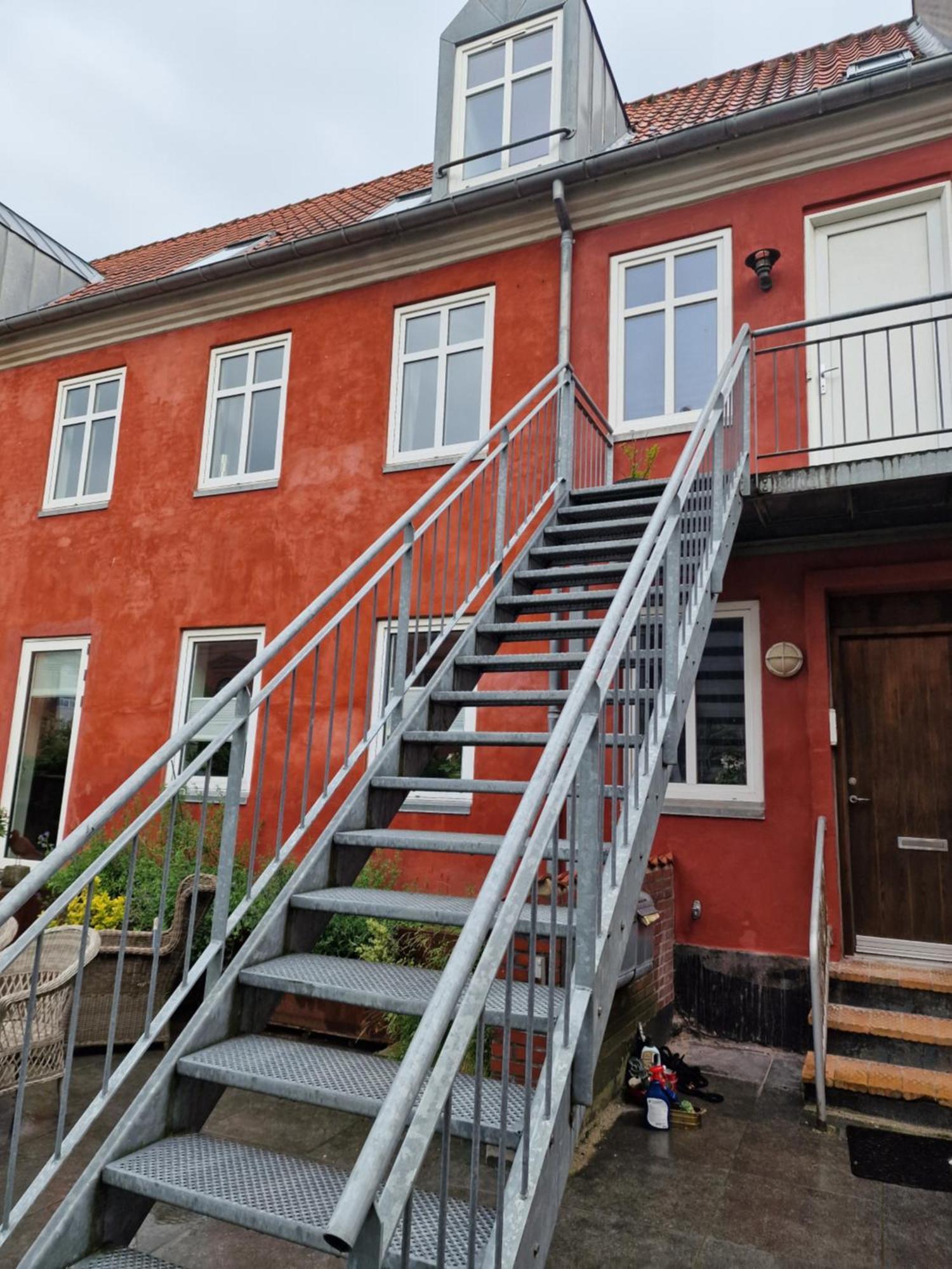 Paen Central Lejlighed Med Gratis Parkering Randers Kültér fotó